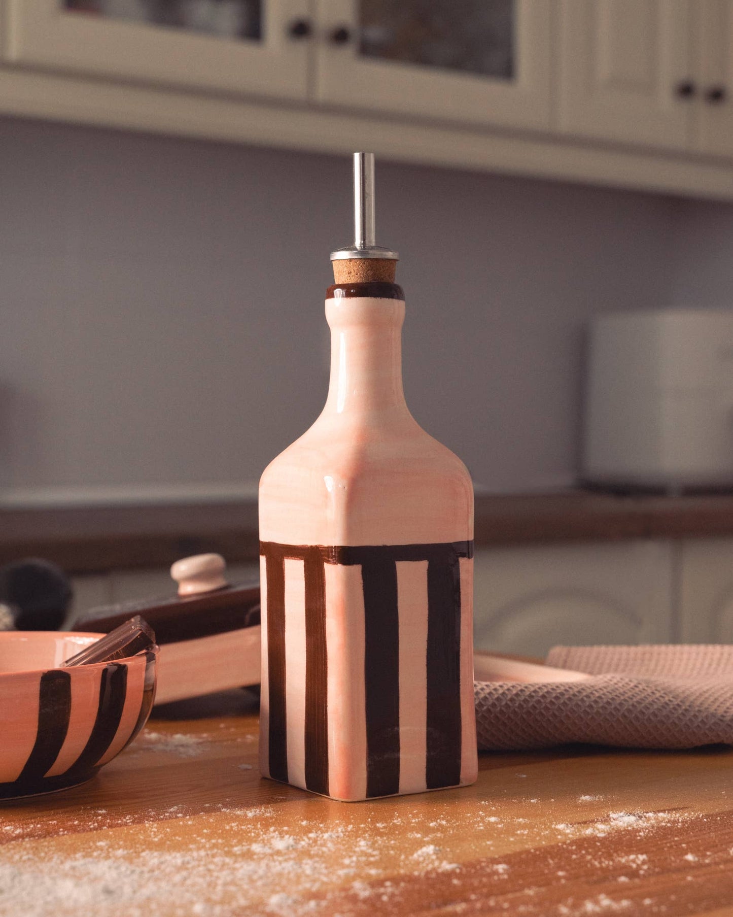 Ceramic Oil Dispenser CHOCOLATE and Pink