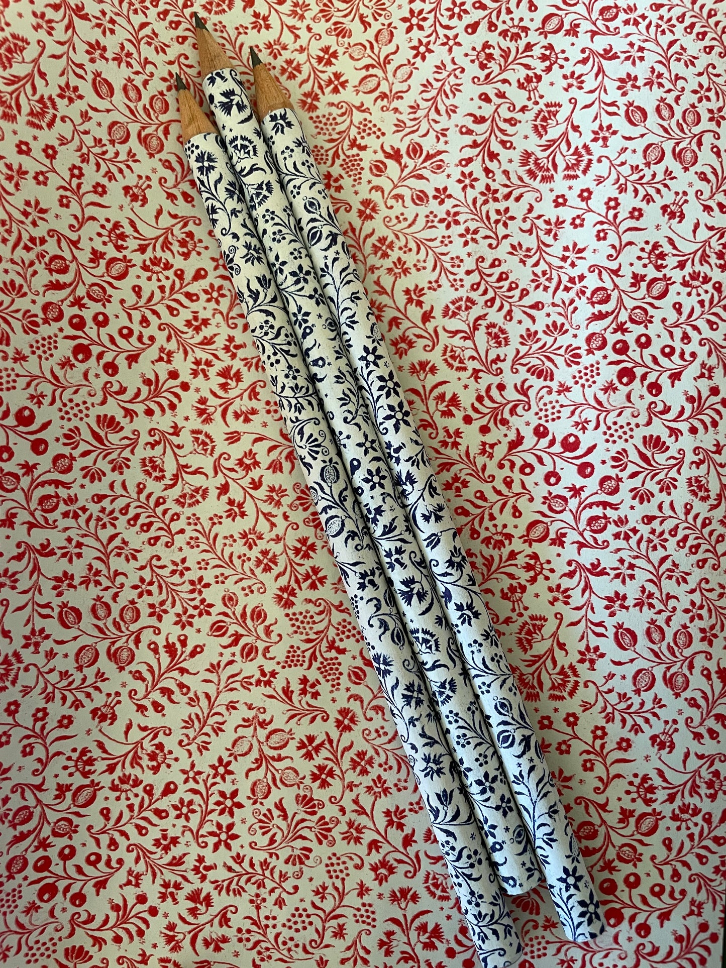 Italian Ditsy Floral Pencil