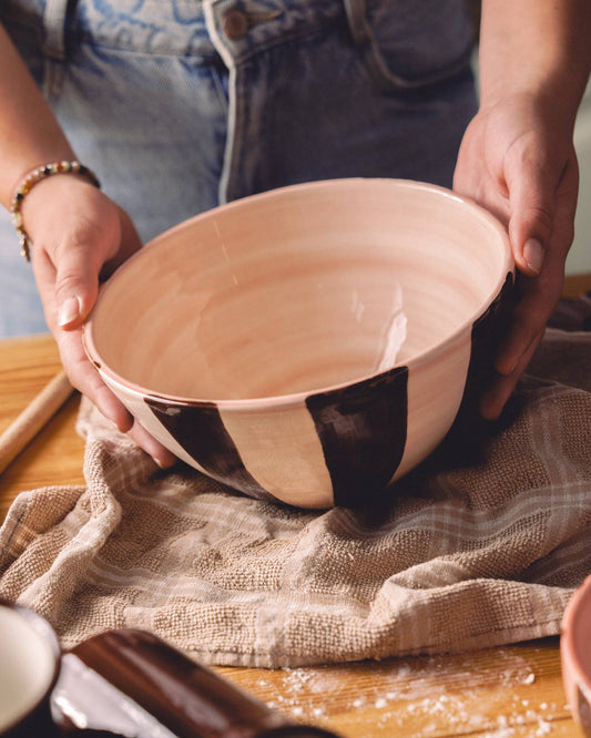 Ceramic salad bowl PINK AND CHOCOLATE BROWN